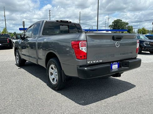 Used 2021 Nissan Titan S RWD image 6