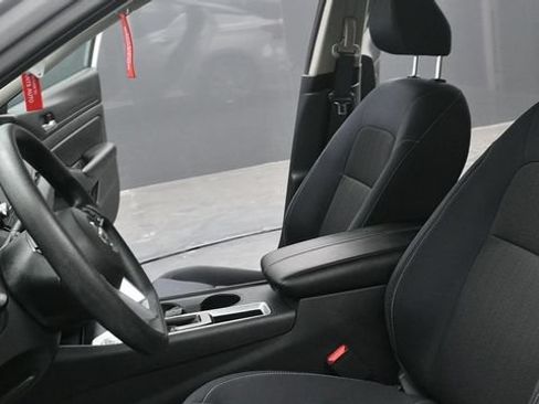 Used 2021 Nissan Altima 2.5 S FWD image 24