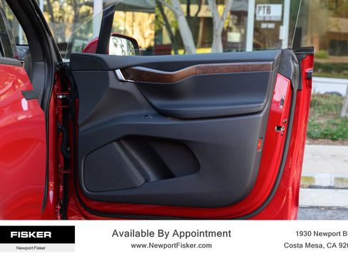 Used 2019 Tesla Model X 100D image 32