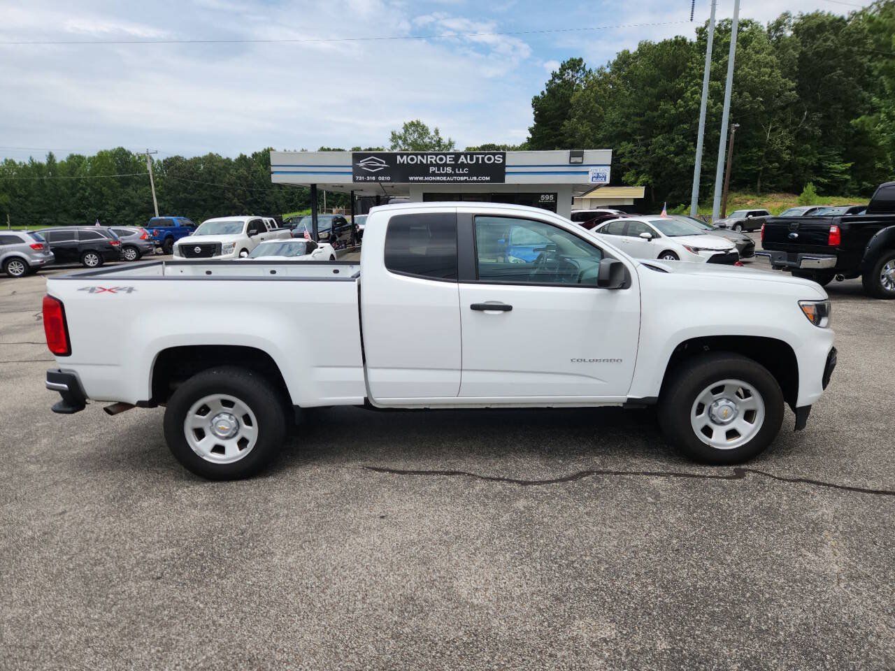Used 2021 Chevrolet Colorado W/T w/ WT Convenience Package AWD/4WD image 1