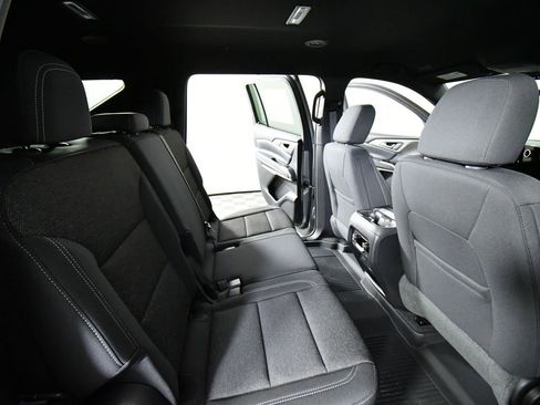 New 2026 Chevrolet Traverse LT w/ LPO, Floor Liner Package AWD/4WD image 23