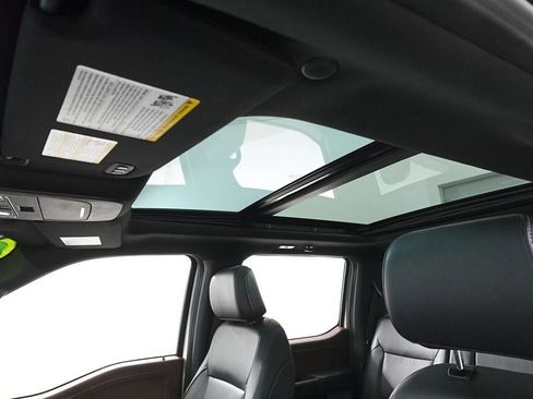 Used 2023 Ford F150 Lariat w/ Equipment Group 502A High image 13