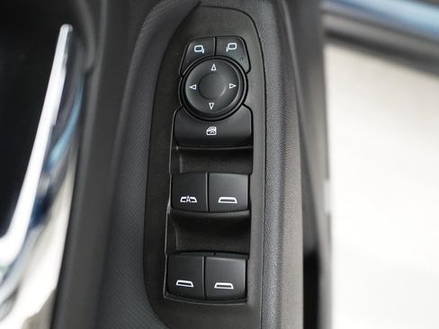 Used 2024 Chevrolet Equinox RS w/ RS Leather Package FWD image 15
