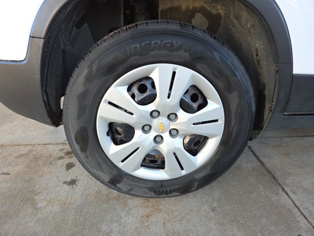 Used 2017 Chevrolet Trax LS FWD image 56