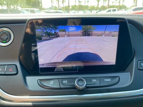 Used 2022 Chevrolet Blazer LT FWD image 14
