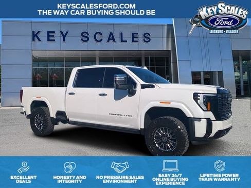 Used 2025 GMC Sierra 2500 Denali Ultimate image 1