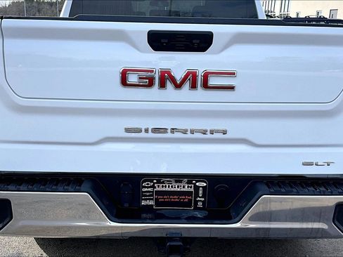 Used 2025 GMC Sierra 1500 SLT image 25