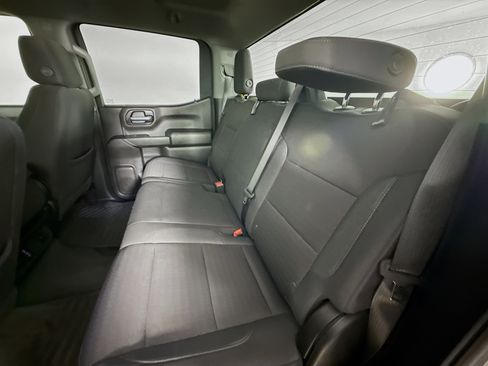 Used 2025 Chevrolet Silverado 1500 Custom Trail Boss image 28