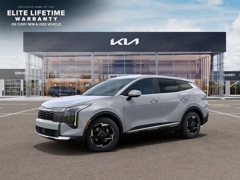 New 2026 Kia Sportage EX FWD image 4