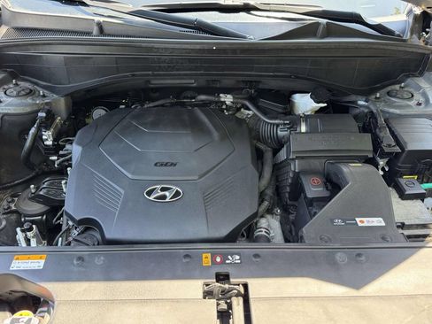 Used 2023 Hyundai Palisade Limited w/ Cargo Package AWD/4WD image 13
