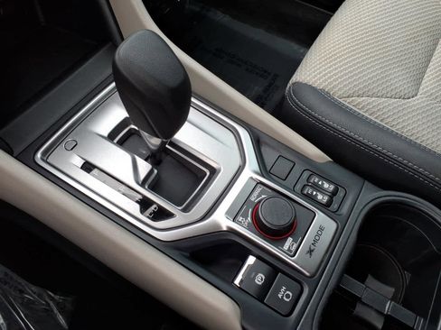 Used 2022 Subaru Forester Premium image 39