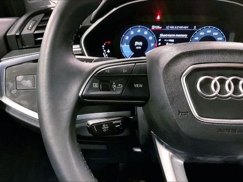 Certified 2025 Audi Q3 2.0T Premium w/ Convenience Package image 18