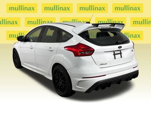 Used 2017 Ford Focus RS AWD/4WD image 12
