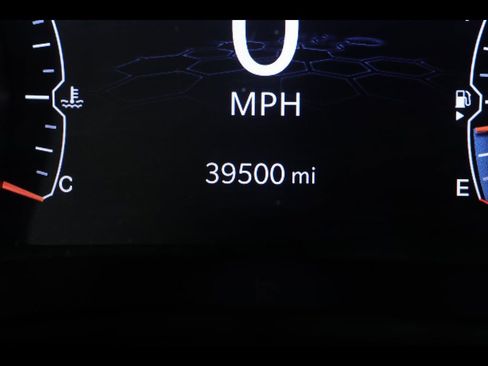 Used 2022 Jeep Compass Latitude image 25