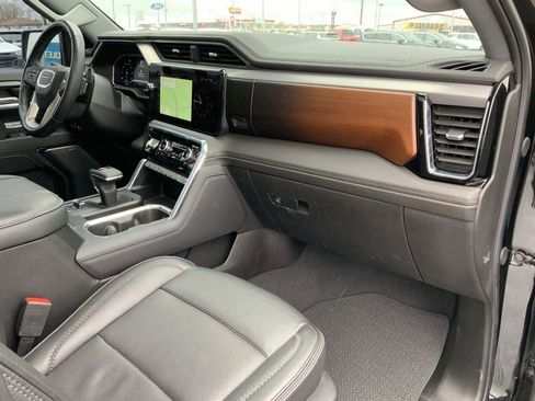 Used 2024 GMC Sierra 1500 Denali AWD/4WD image 11