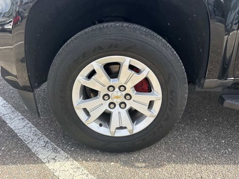 Used 2022 Chevrolet Colorado LT w/ LT Convenience Package image 10