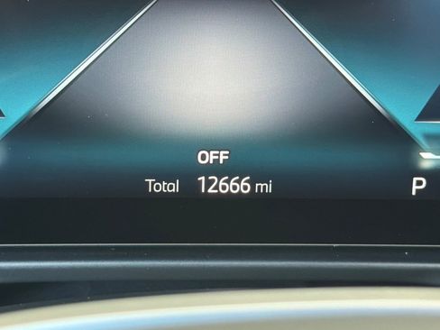 Used 2025 BMW i4 eDrive40 w/ M Sport Package RWD image 35