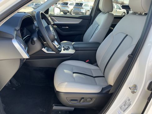 Used 2024 MAZDA CX-90 3.3 Turbo w/ Premium Package image 26