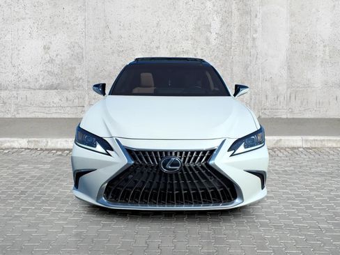 Used 2023 Lexus ES 350 w/ Accessory Package (Z1) FWD image 3