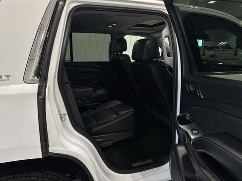 Used 2016 Chevrolet Tahoe LT w/ Luxury Package AWD/4WD image 23