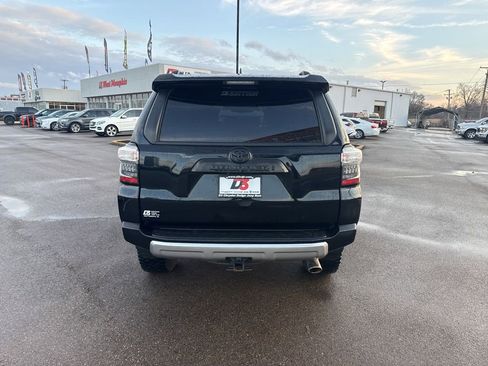 Used 2023 Toyota 4Runner TRD Off-Road Premium w/ Off Road Premium Plus Package image 32