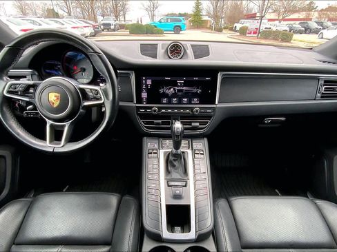 Used 2021 Porsche Macan S image 15
