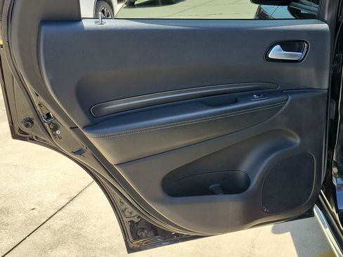 Used 2022 Dodge Durango SXT RWD image 13