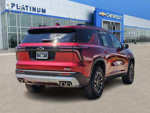 New 2026 Chevrolet Traverse Z71 w/ Driver Confidence Package image 6