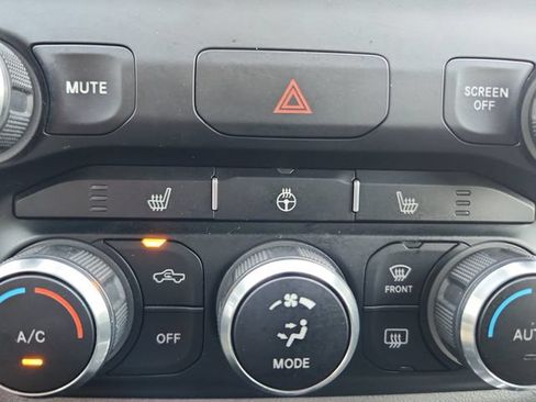 Used 2022 RAM 1500 Lone Star AWD/4WD image 31