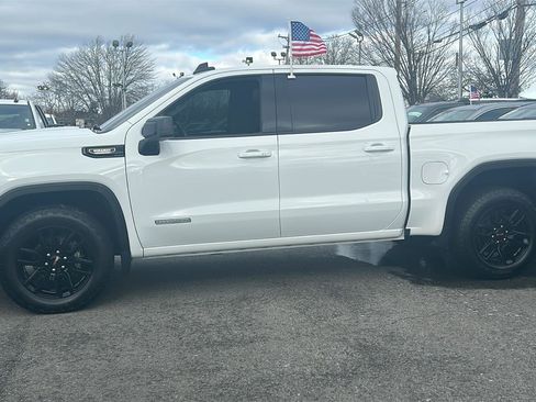 Used 2023 GMC Sierra 1500 Elevation w/ X31 Off-Road Package image 4