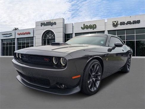 Certified 2020 Dodge Challenger R/T Scat Pack w/ Shaker Package RWD image 7