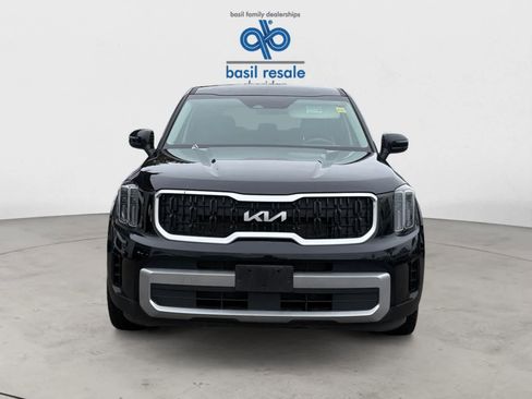 Used 2023 Kia Telluride LX image 7