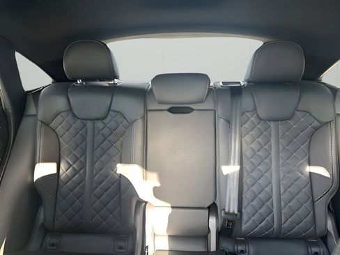 Used 2024 Audi SQ5 Premium Plus image 41