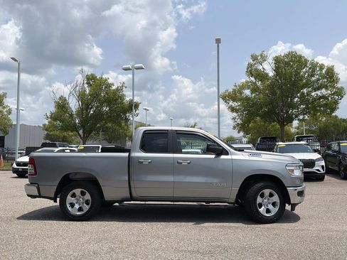 Used 2022 RAM 1500 Big Horn AWD/4WD image 3