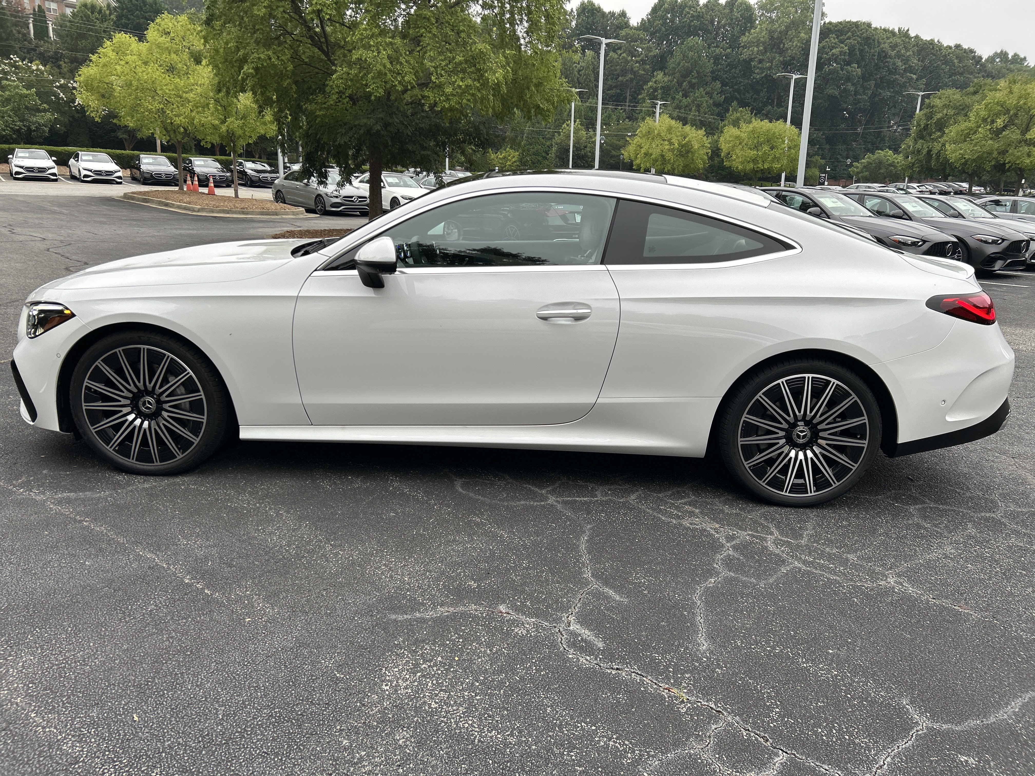 New 2027 Mercedes-Benz CLE 450 4MATIC Coupe image 12