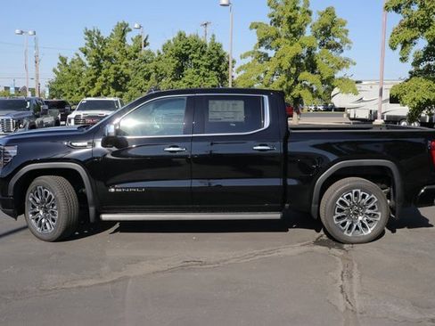 New 2026 GMC Sierra 1500 Denali Ultimate image 3
