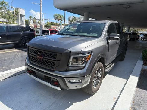 Used 2024 Nissan Titan PRO-4X w/ Pro-4x Convenience Package AWD/4WD image 2