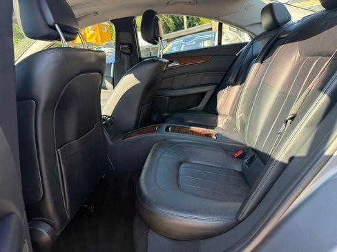 Used 2012 Mercedes-Benz CLS 550 4MATIC image 16