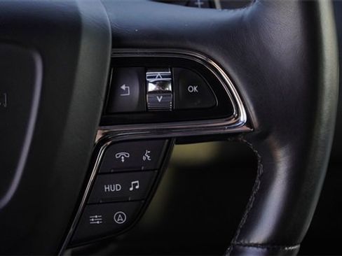 Used 2023 Lincoln Navigator Black Label image 31