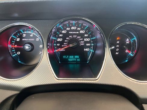 Used 2011 Ford Taurus SHO w/ 402A Rapid Spec Order Code AWD/4WD image 21