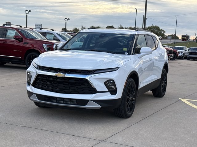 New 2026 Chevrolet Blazer LT w/ Convenience Package FWD image 11