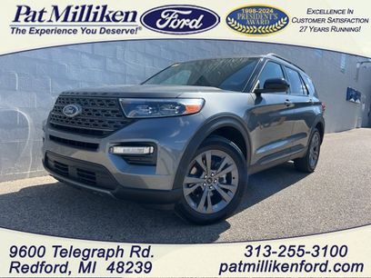 Certified 2023 Ford Explorer XLT w/ Equipment Group 202A