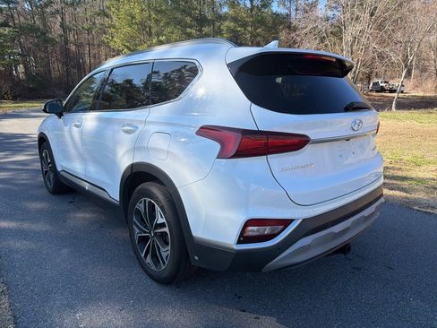 Used 2019 Hyundai Santa Fe Limited image 7