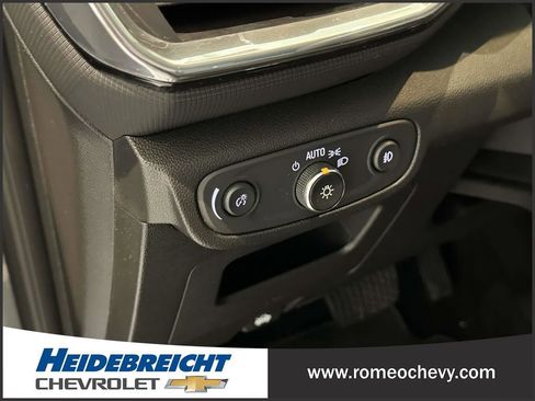 Used 2022 Chevrolet TrailBlazer LT image 21