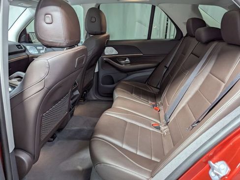 Used 2020 Mercedes-Benz GLE 350 w/ Premium Package image 9