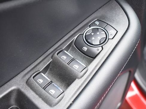 Used 2024 Ford Edge SEL w/ Convenience Package image 19