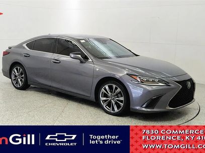Used 2020 Lexus ES 350 F Sport w/ Accessory Package 2