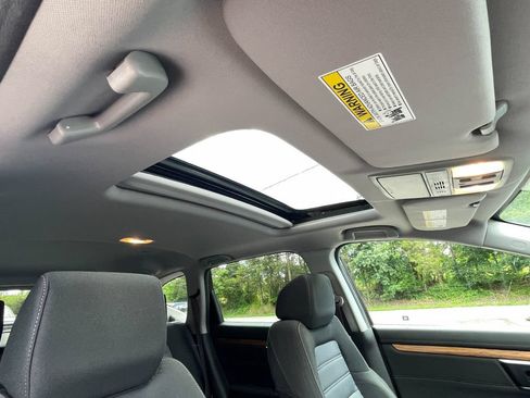 Used 2017 Honda CR-V EX image 30