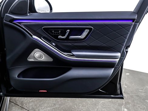 Used 2024 Mercedes-Benz S 580 S 580 4MATIC Sedan image 24