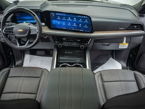 New 2026 Chevrolet Suburban High Country AWD/4WD image 24